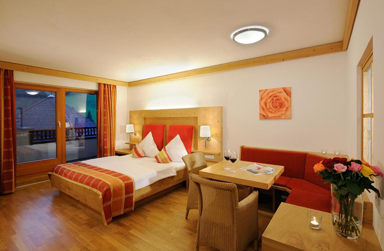 Hotel Marten - Joker Card Partner Saalbach-Hinterglemm Bagian luar foto